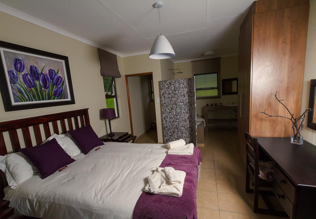 Forellenhof Guest Farm Wakkerstroom Buitenkant foto