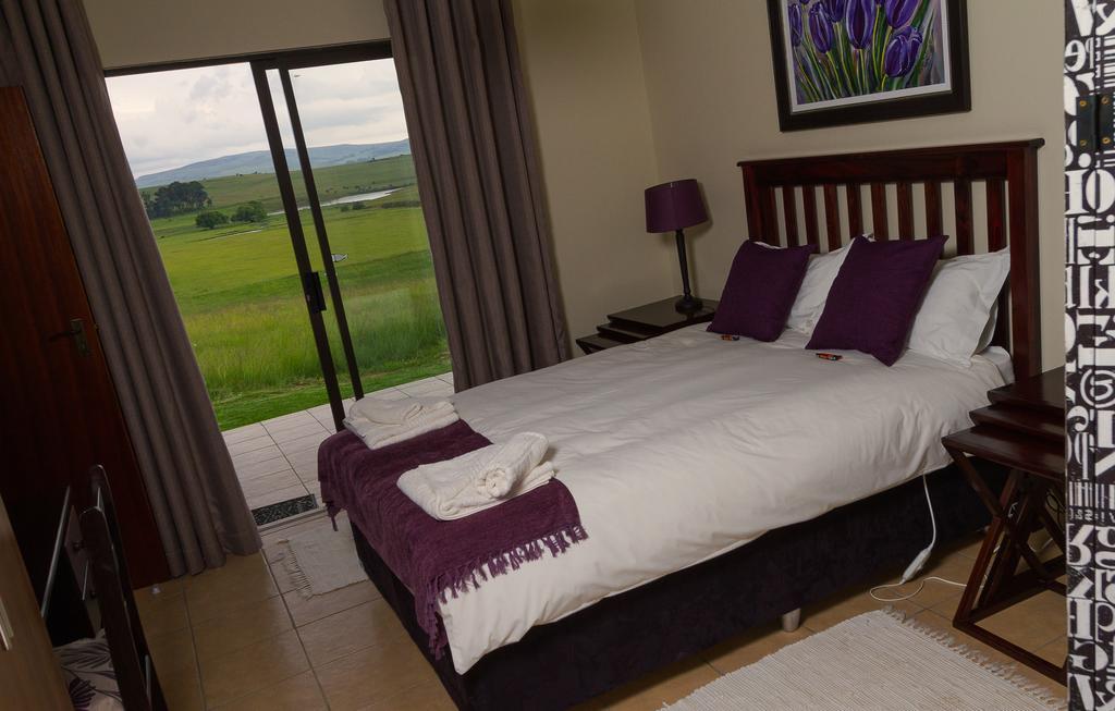 Forellenhof Guest Farm Wakkerstroom Buitenkant foto