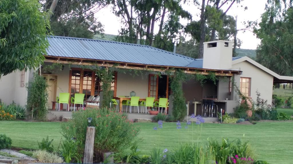 Forellenhof Guest Farm Wakkerstroom Buitenkant foto